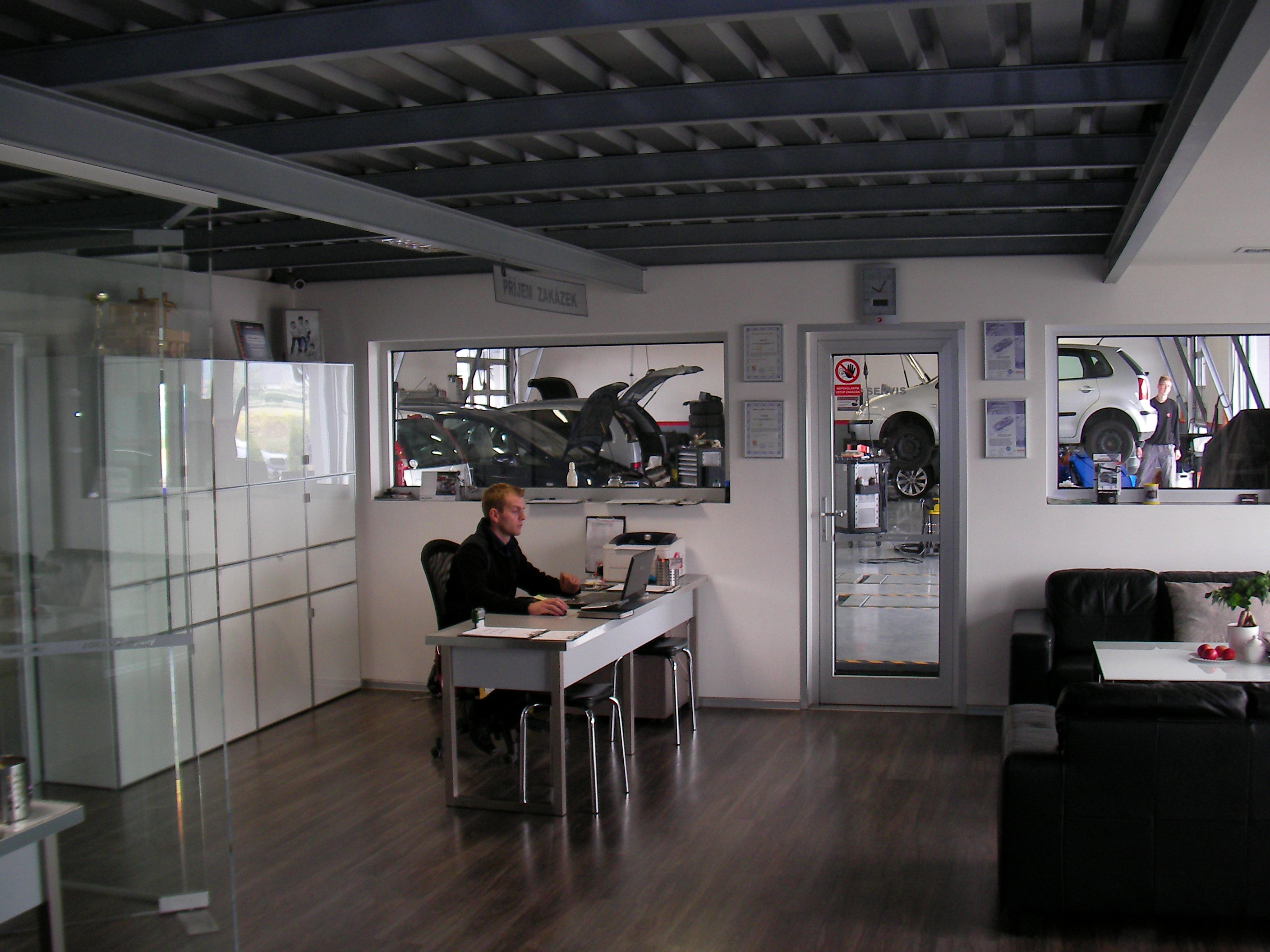 Autoservis JOKAR company s.r.o foto 3