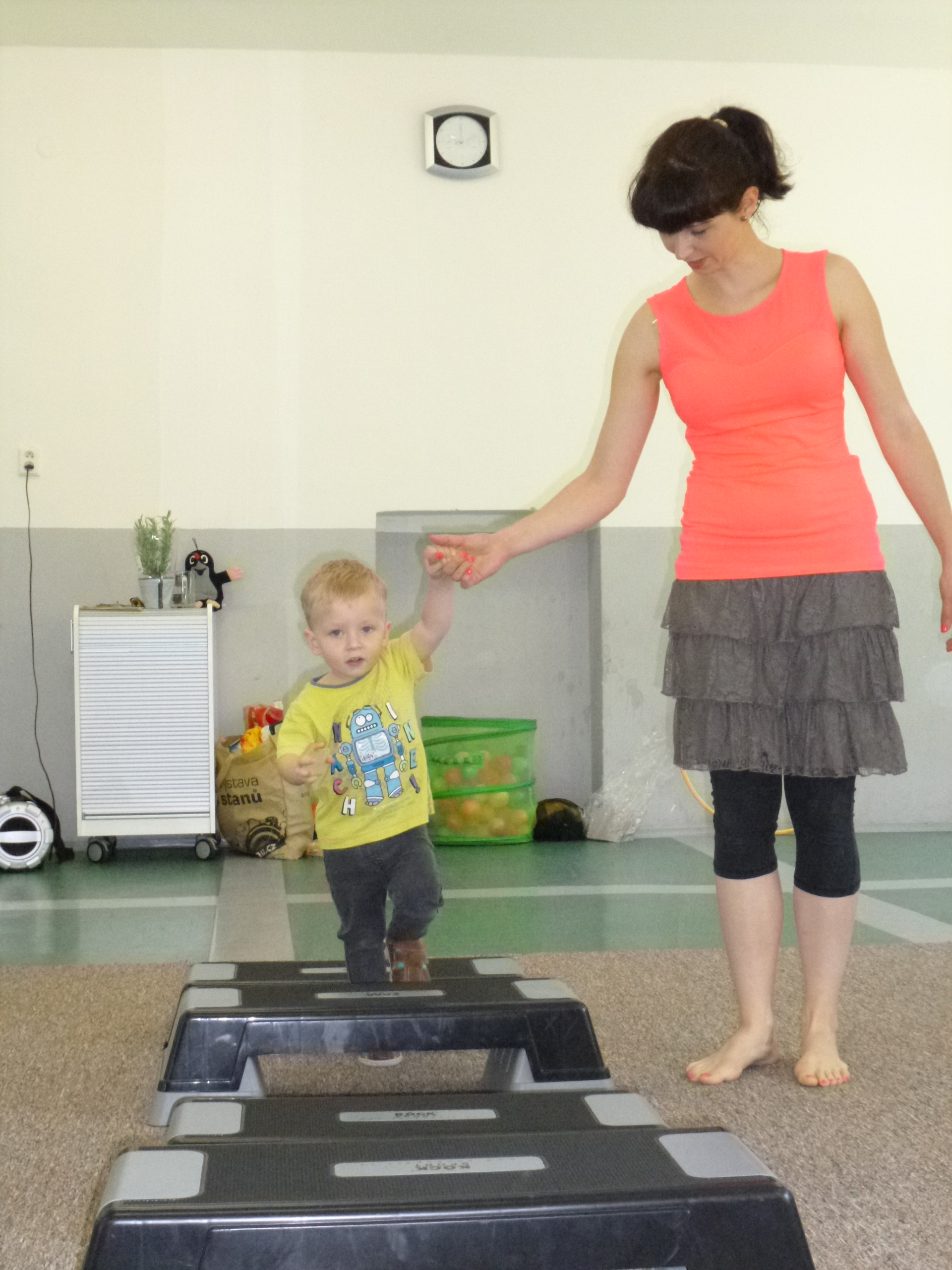 Cvičení s dětmi - Hrátky s batolátky foto 5