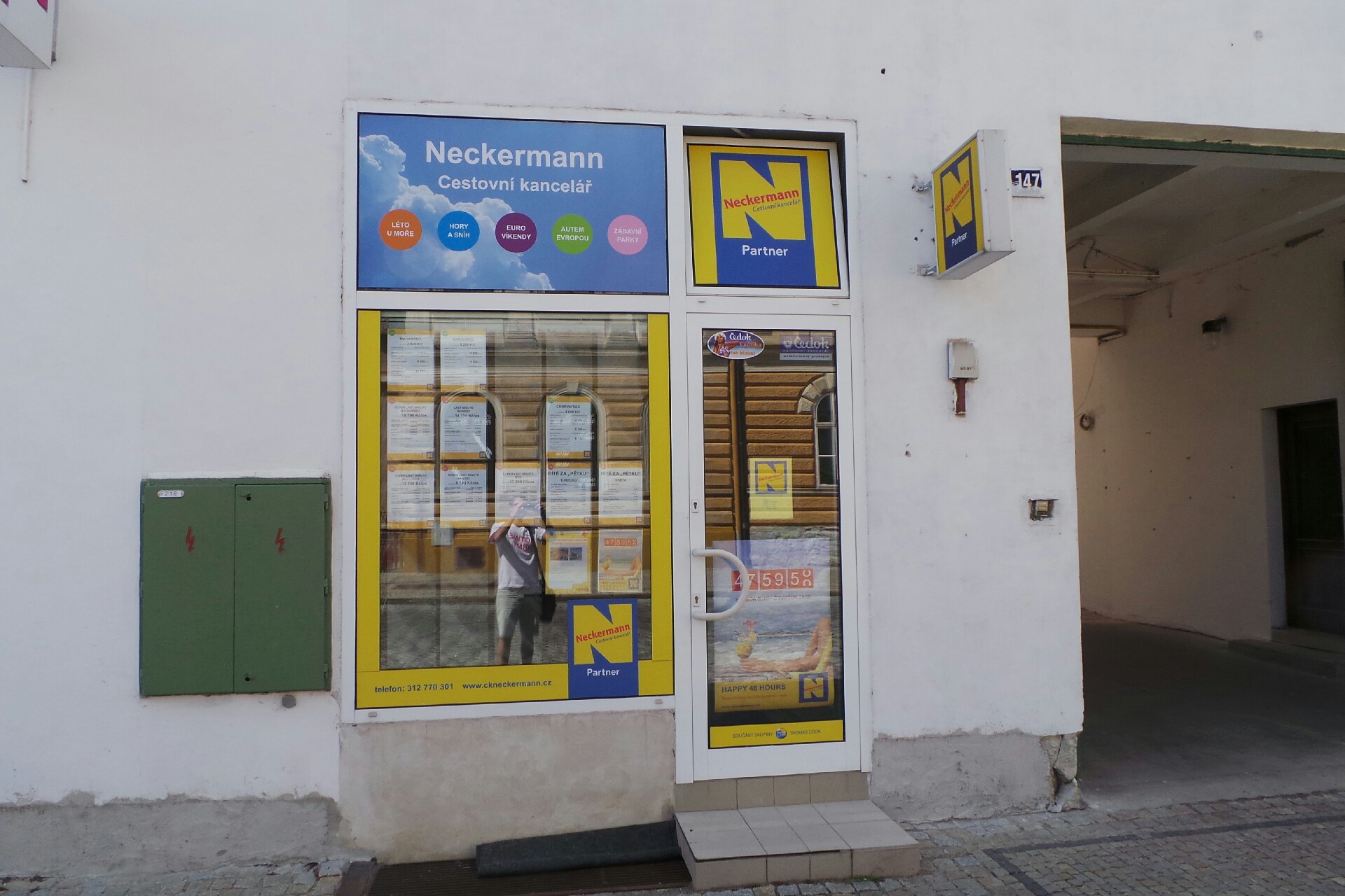 NEV-DAMA foto 2