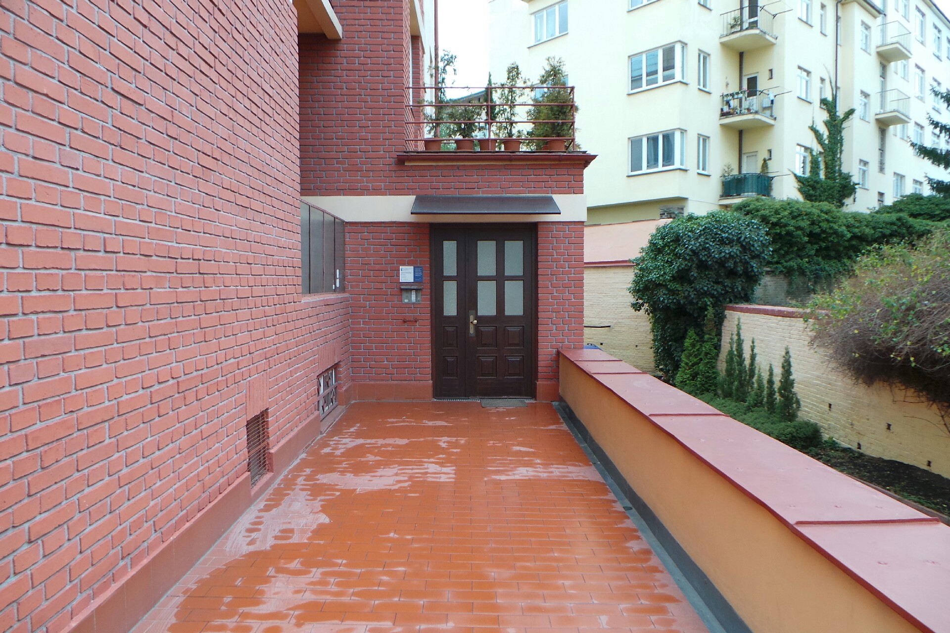 Potřeby pro Laboratoře Praha, s.r.o.