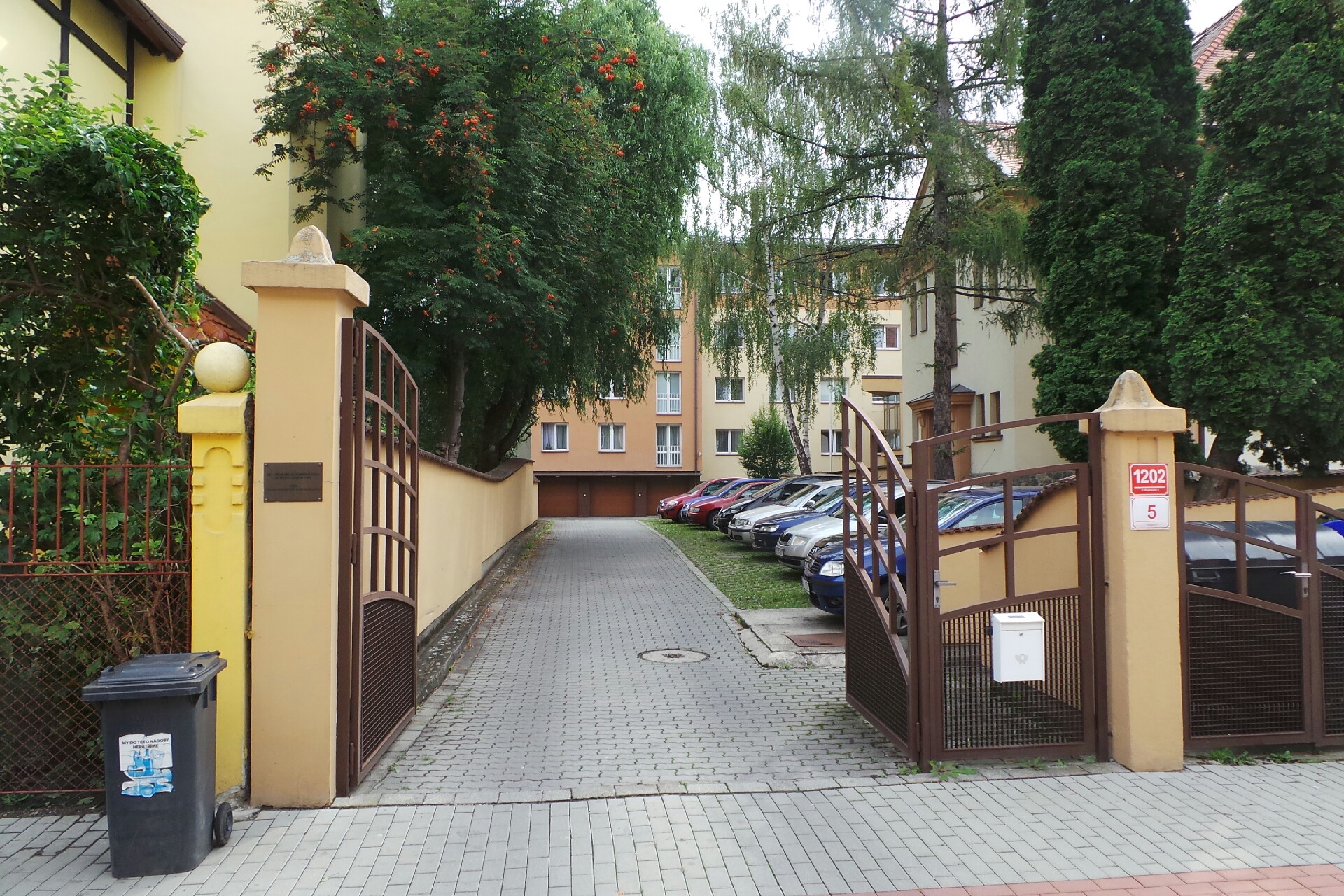 Úřad pro zastupování státu ve věcech majetkových - Územní pracoviště České Budějovice