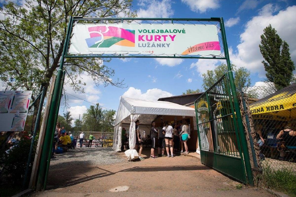 Volejbalové kurty Lužánky