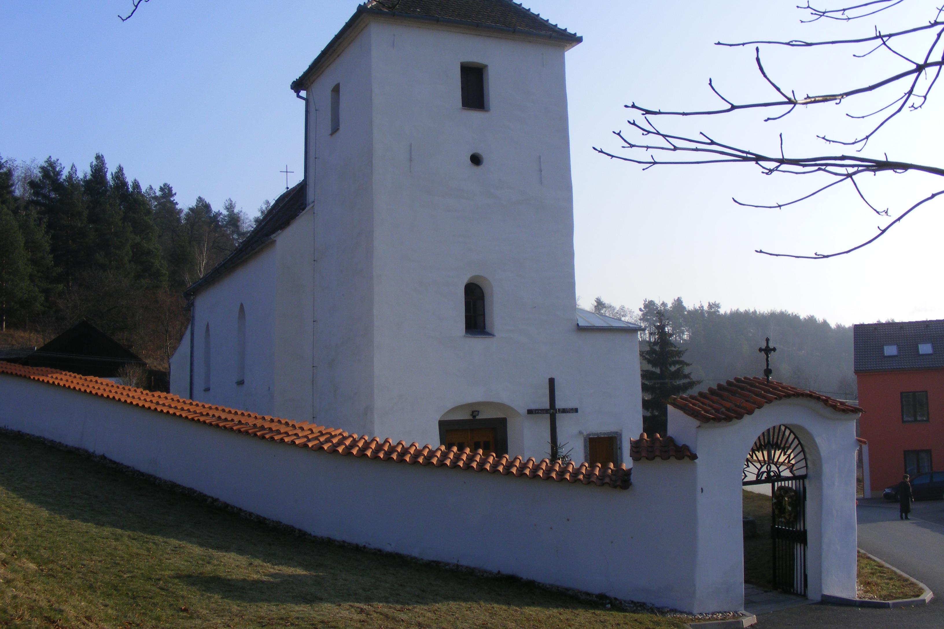 Římskokatolická farnost Žďárec