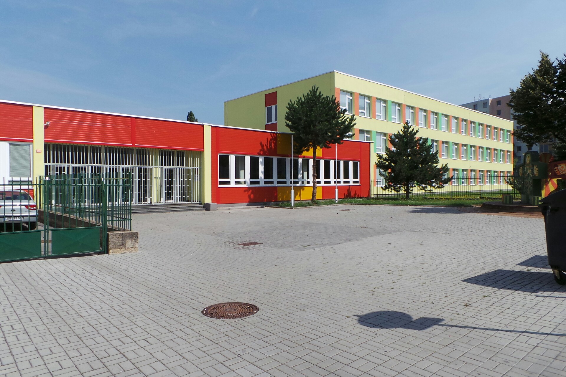 Základní škola, Teplice, Edisonova 1732