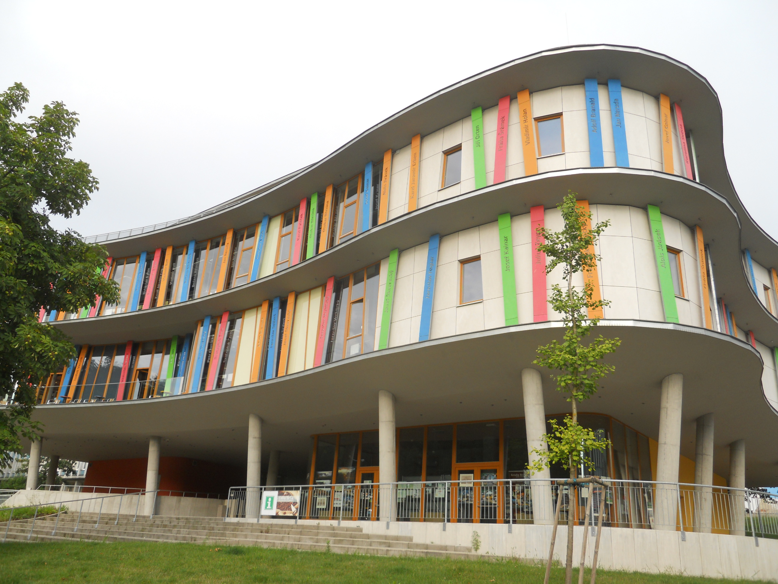 Městská knihovna Děčín, p. o. foto 2