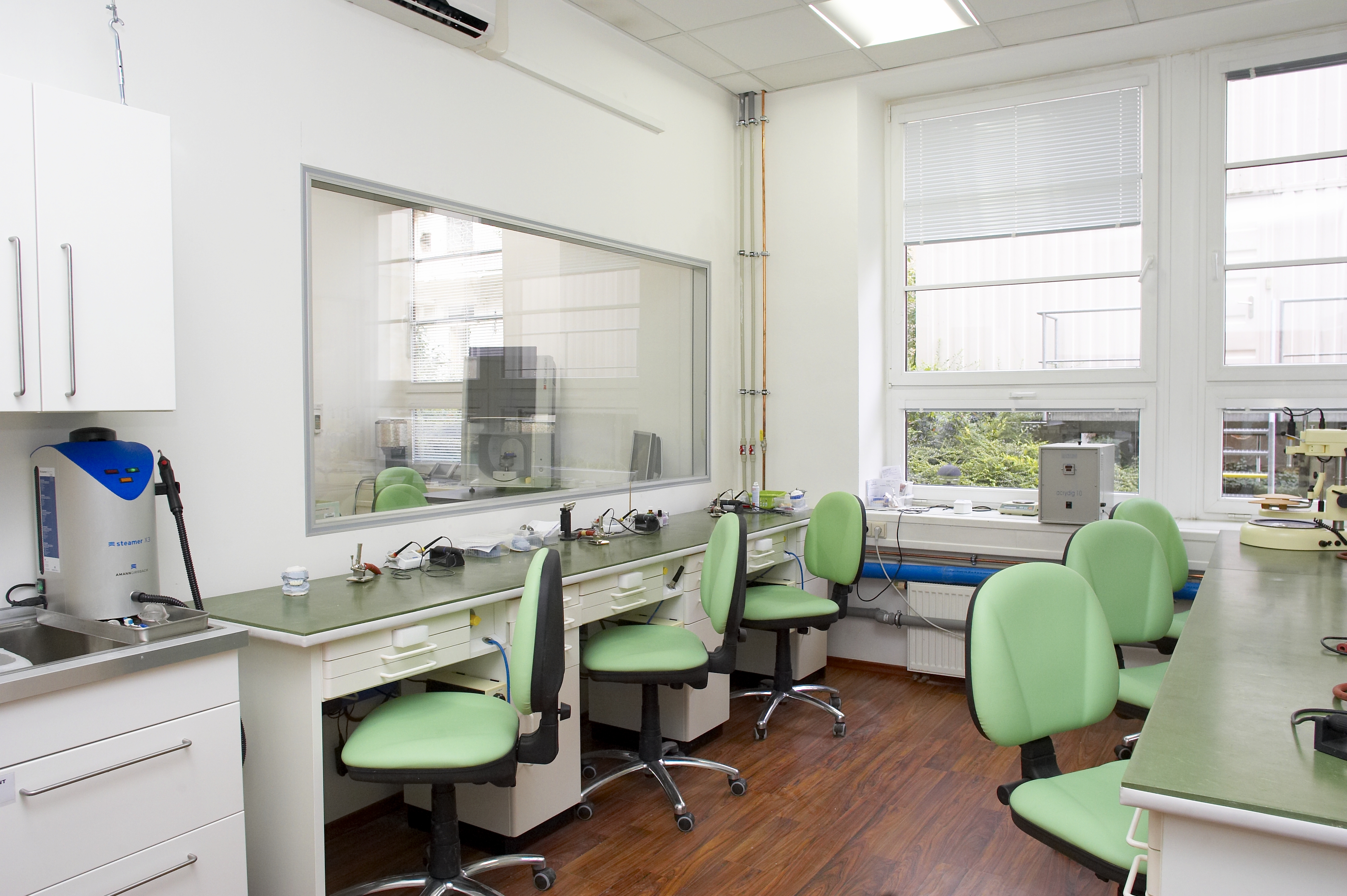 Zubní laboratoř MEDICO LAB foto 2