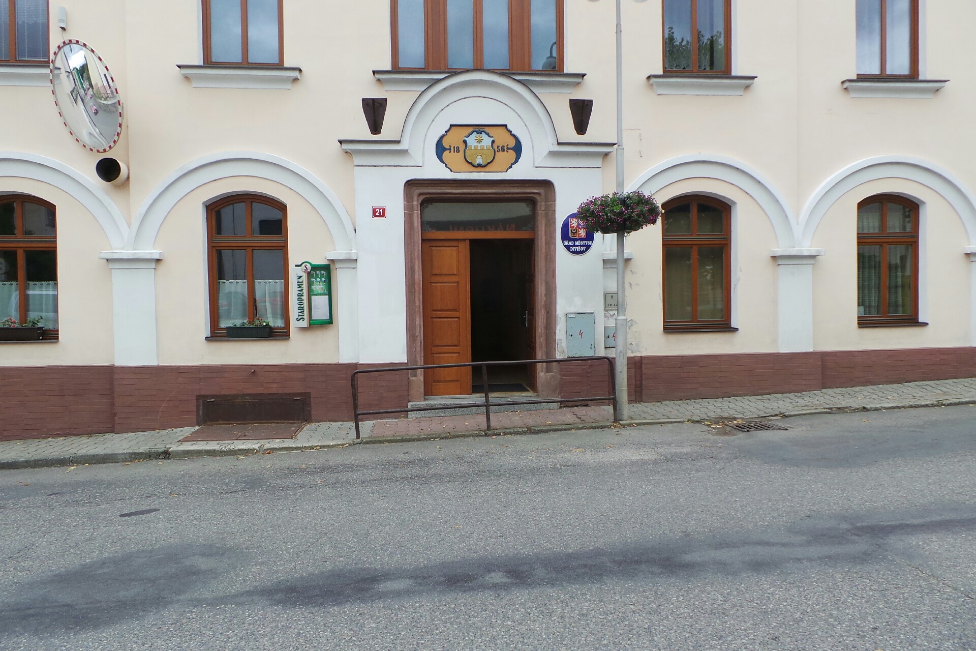 Divišov - úřad městyse