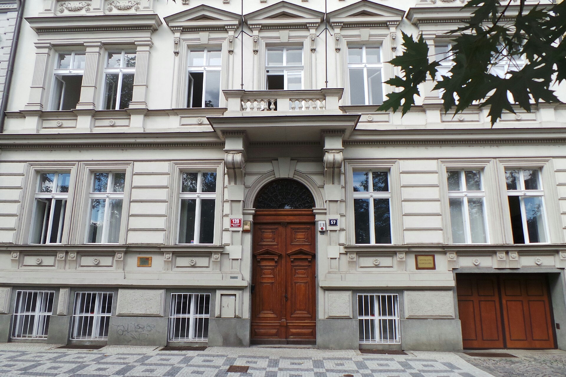 JUDr. Viktor Bedrna, advokát