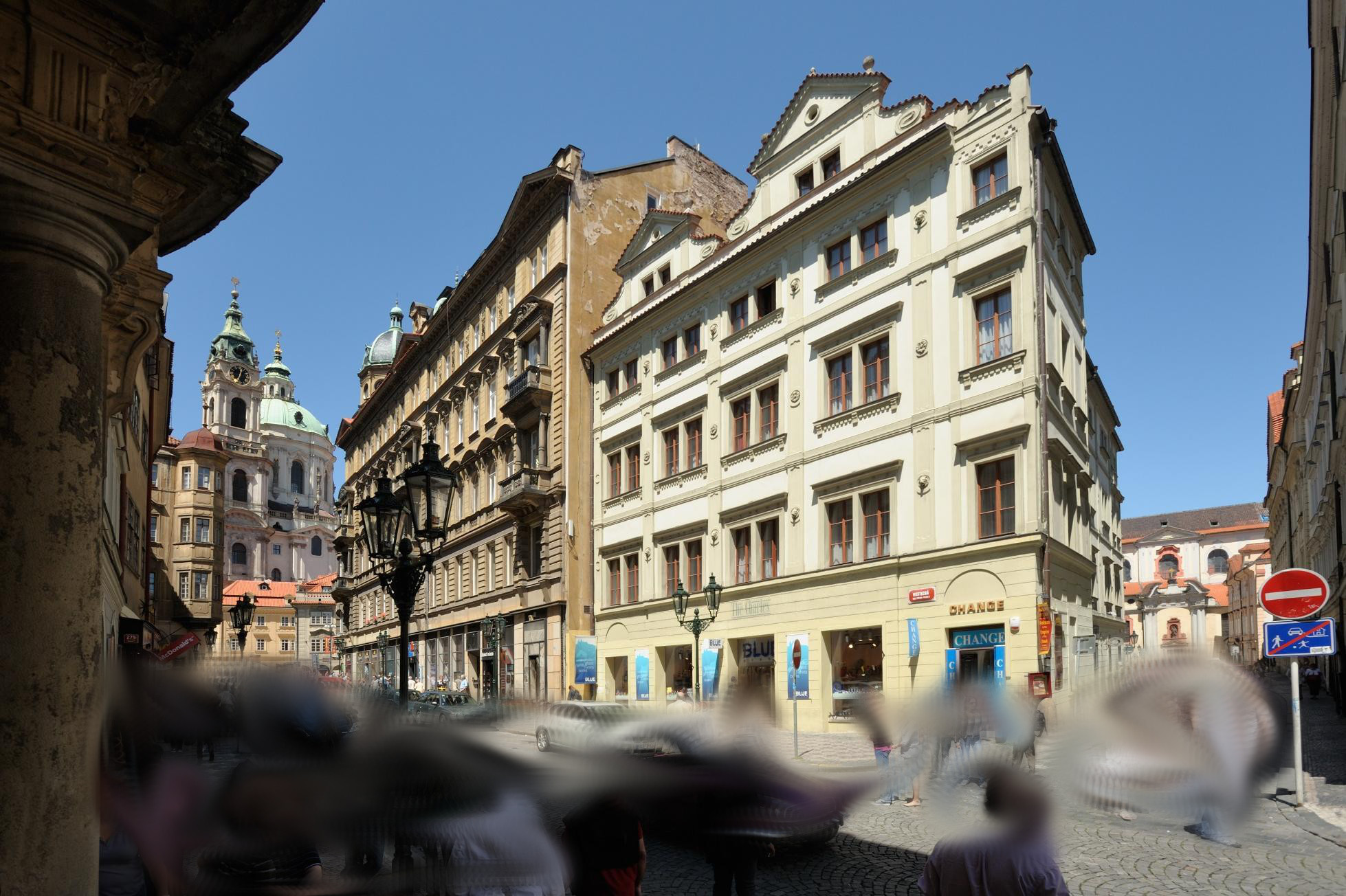Hotel Charles