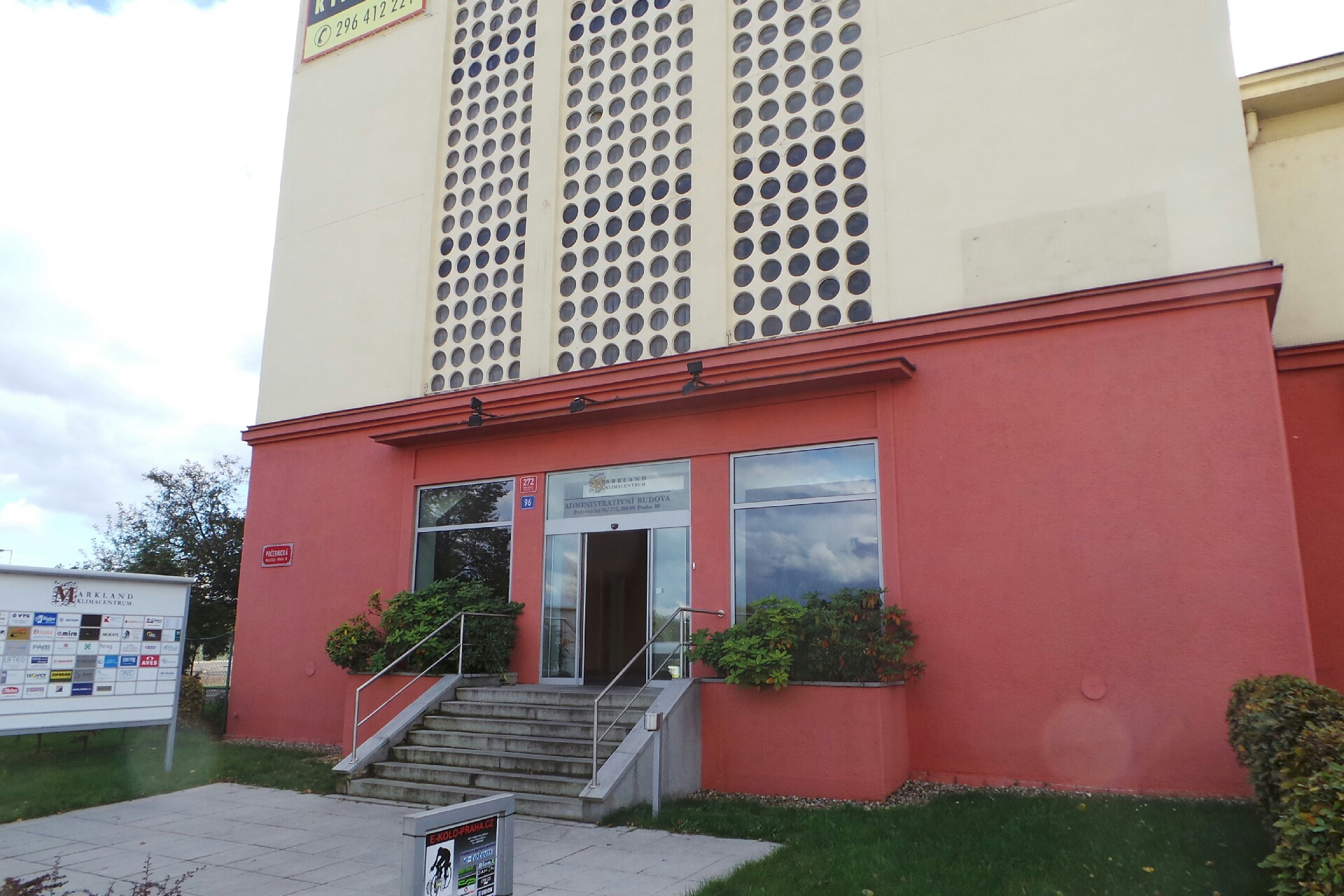 Družstvo Zámečník foto 1