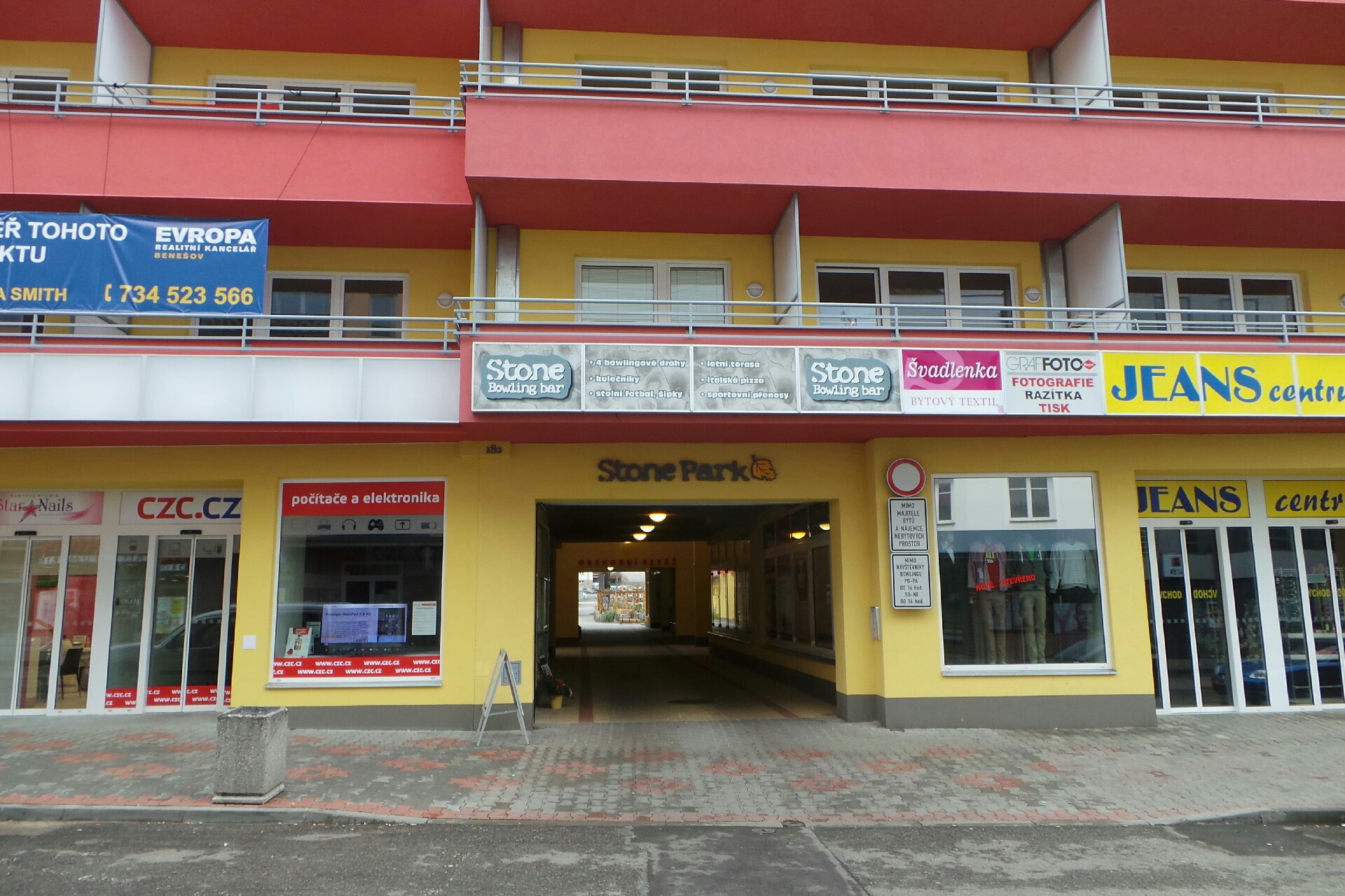 Stone Bowling Bar foto 2