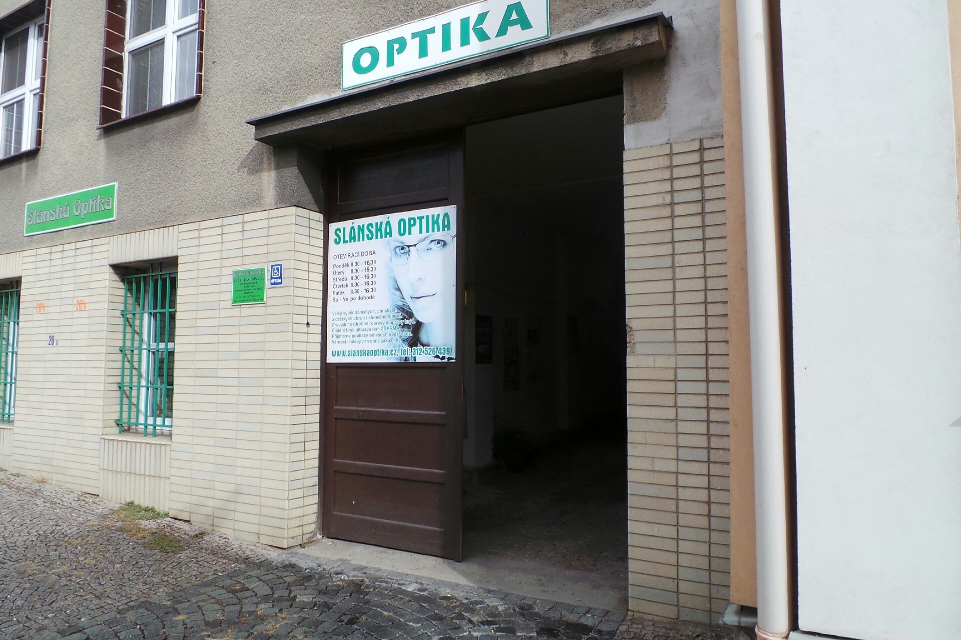 Lasit eyewear, s.r.o.