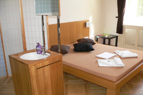 Milenecký azyl 1P foto 5