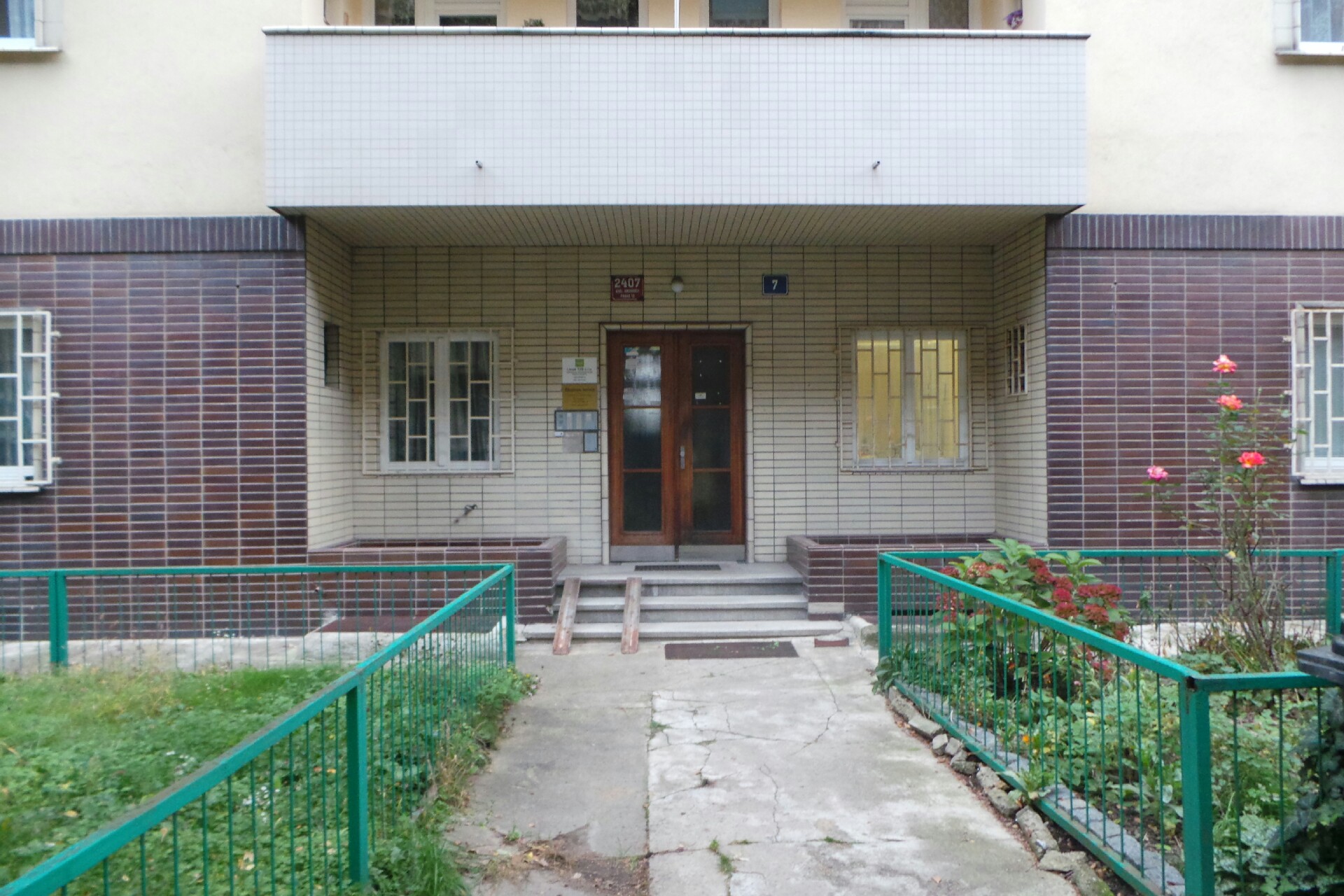 Ekonom servis, spol. s r.o.