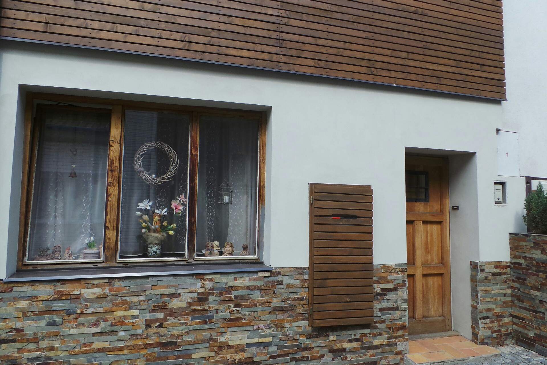 NADIA SUREL Art - Design - Interiors