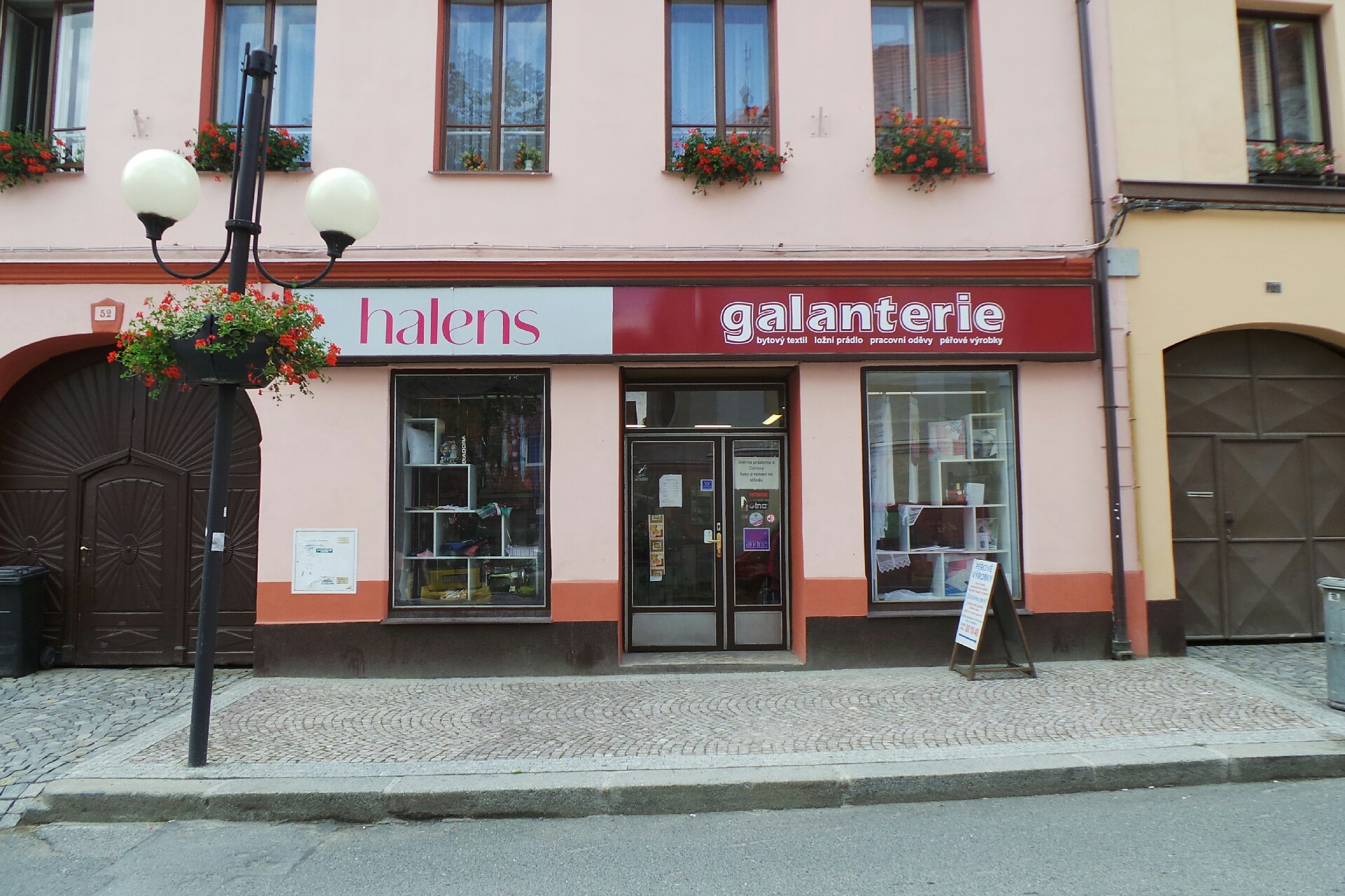 Čistírna peří Mareš