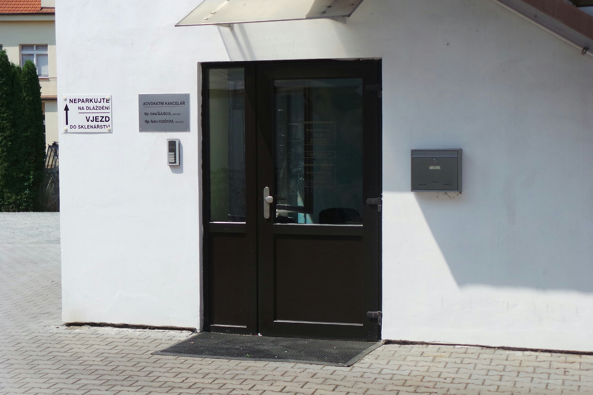 Mgr. Radka Vodičková, advokát