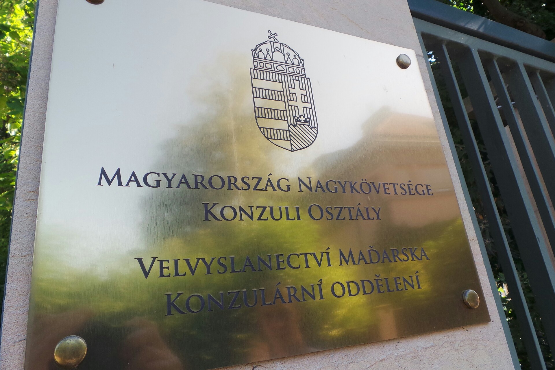 Maďarsko - Velvyslanectví Maďarské republiky foto 2