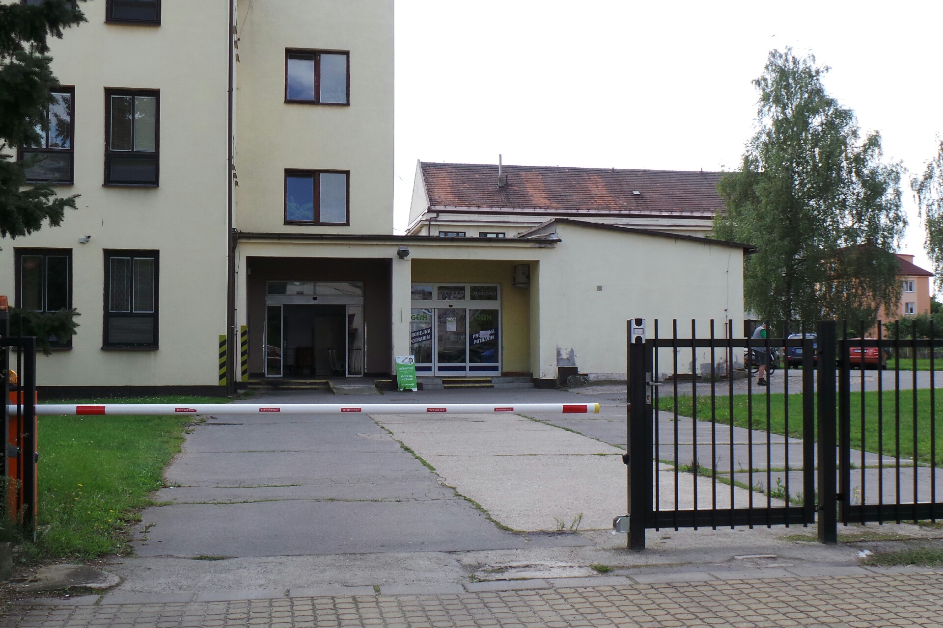 Léčebna dlouhodobě nemocných Rybitví