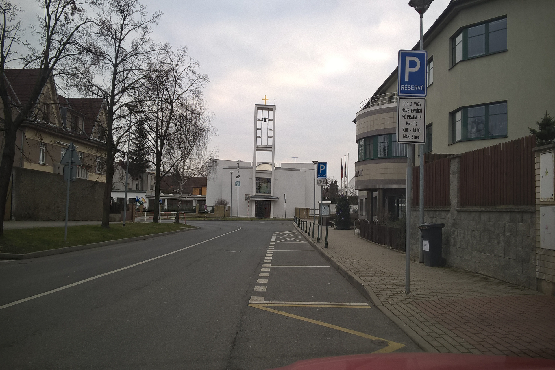 Římskokatolická farnost u kostela sv. Alžběty Praha - Kbely foto 2