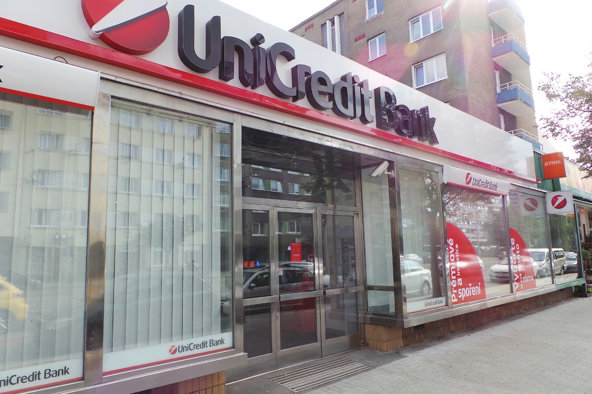 Bankomat UniCredit Bank Czech Republic foto 1