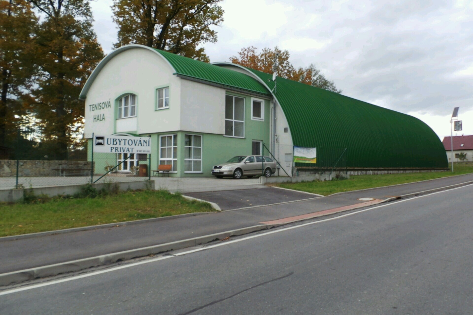 Tenisová hala Radouňka foto 2