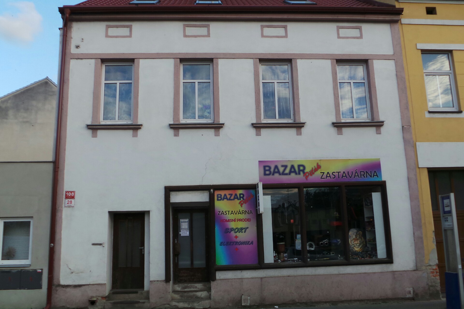 Bazar - Zastavárna, Marcel Koleňák foto 1