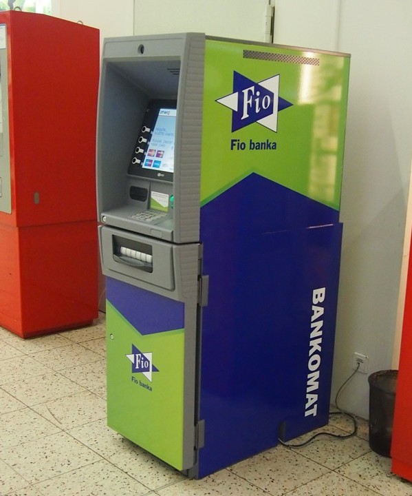 Bankomat Fio banky foto 2