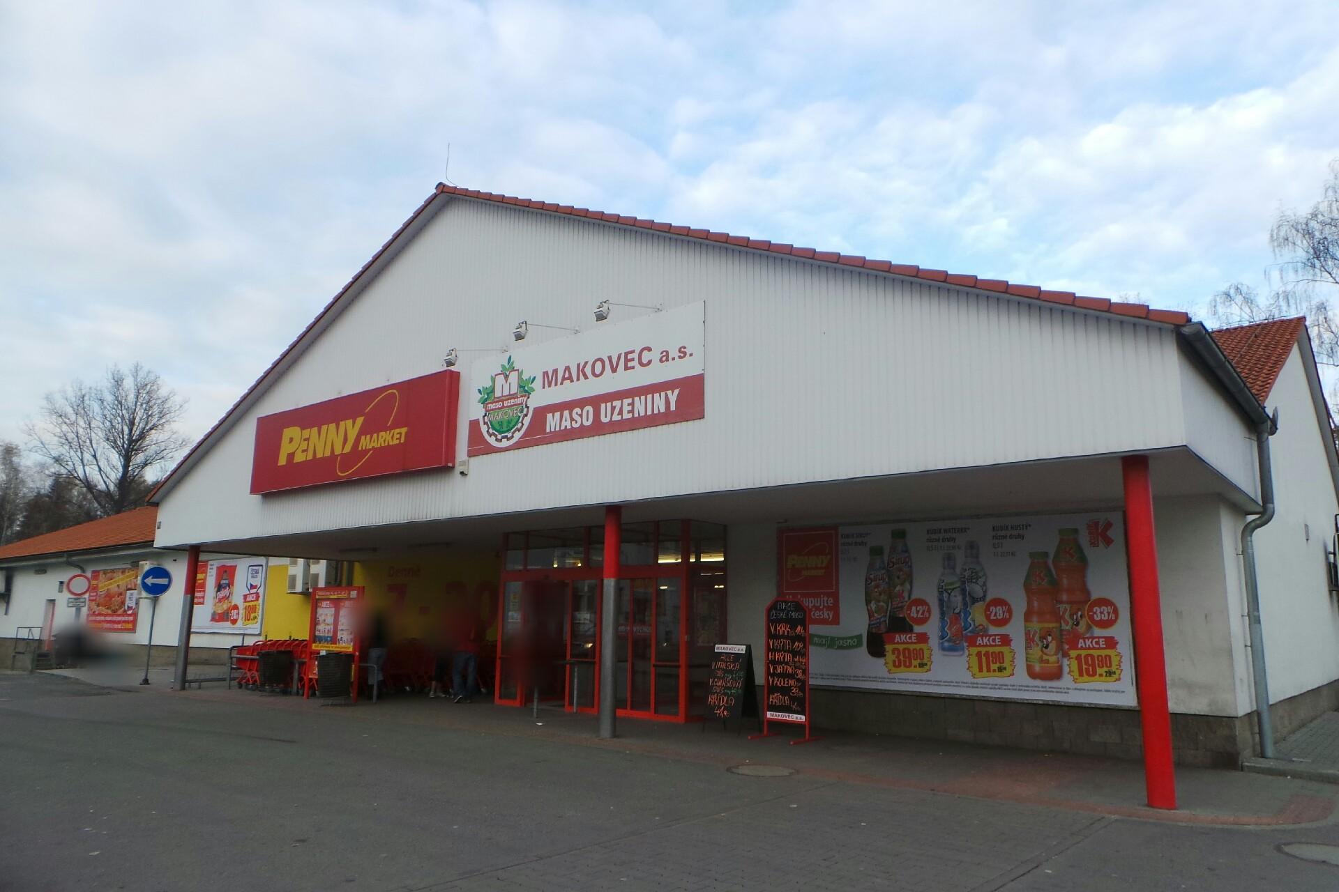 Makovec - maso uzeniny foto 1