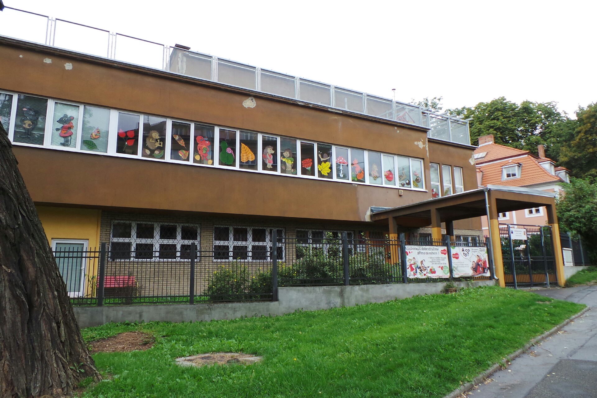 MŠ Praha 5, Podbělohorská