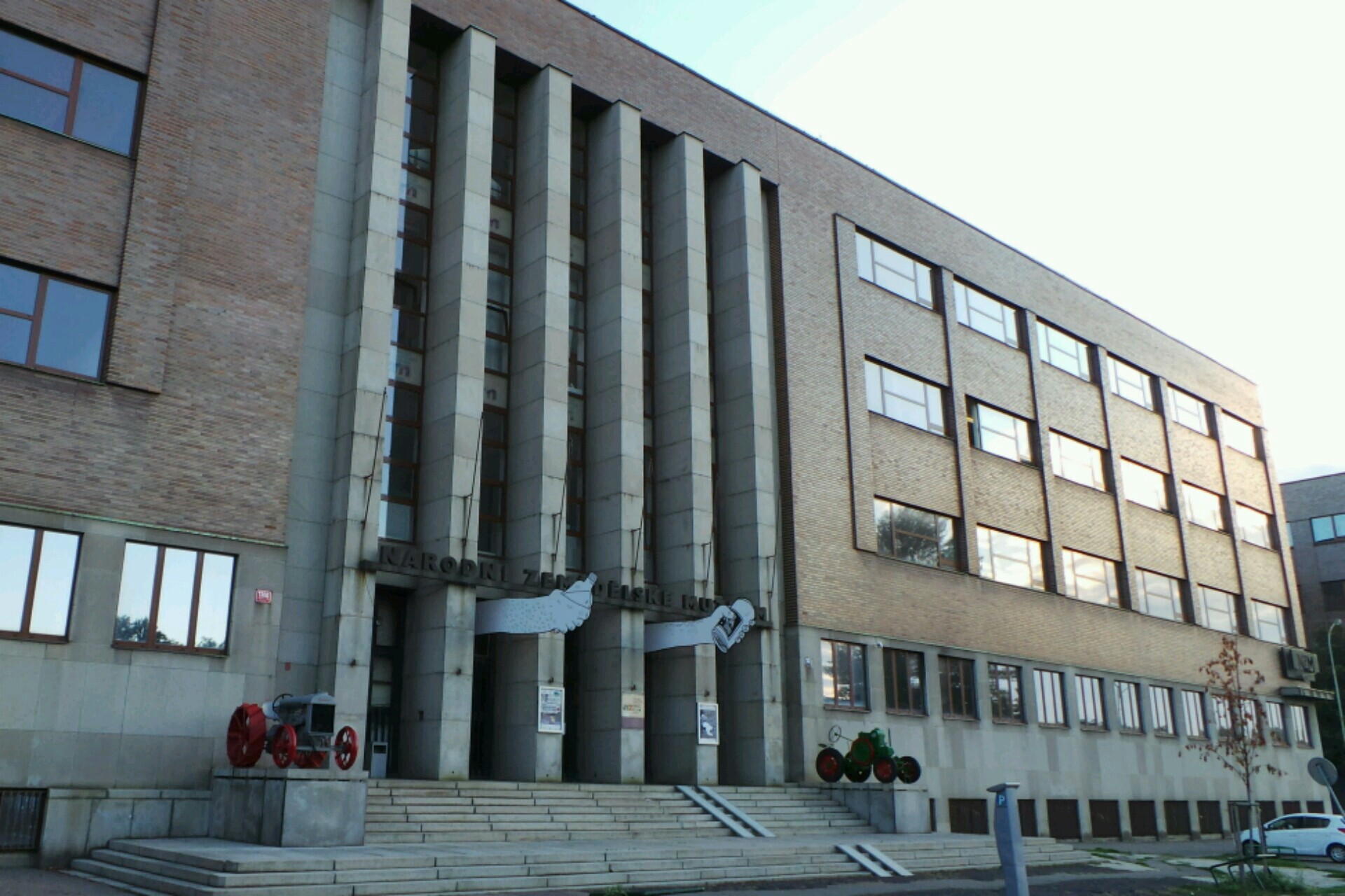 GRADUS Praha, s.r.o.