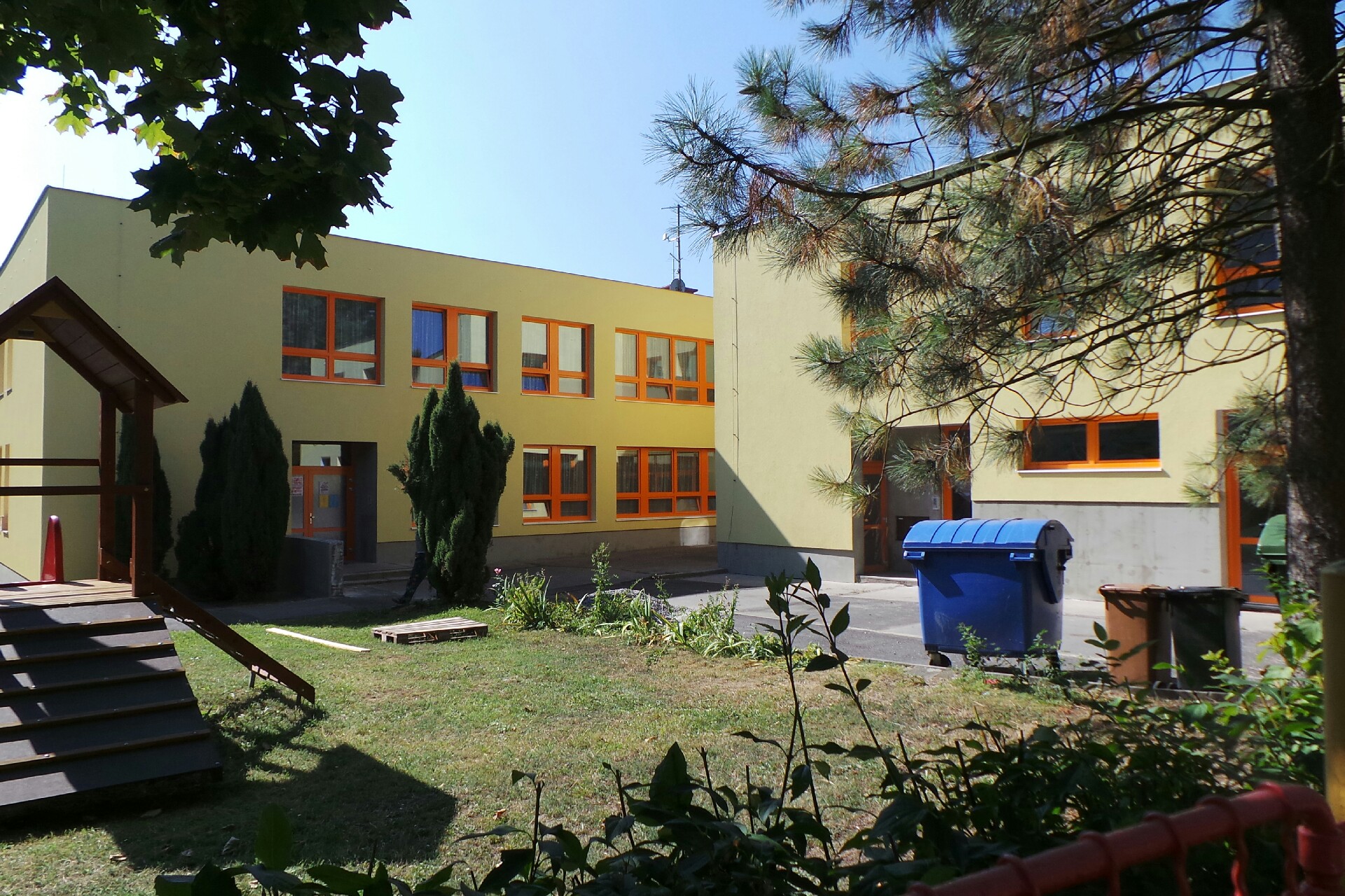 2. MŠ Karlovy Vary - Krušnohorská