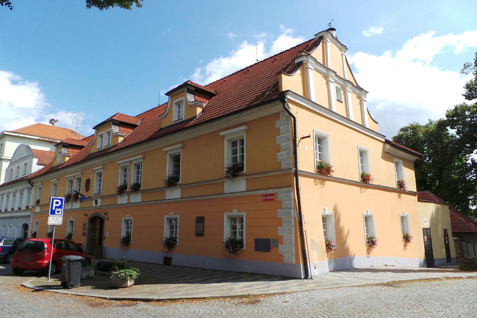 MÚ Bechyně - Odbor majetkový a právní