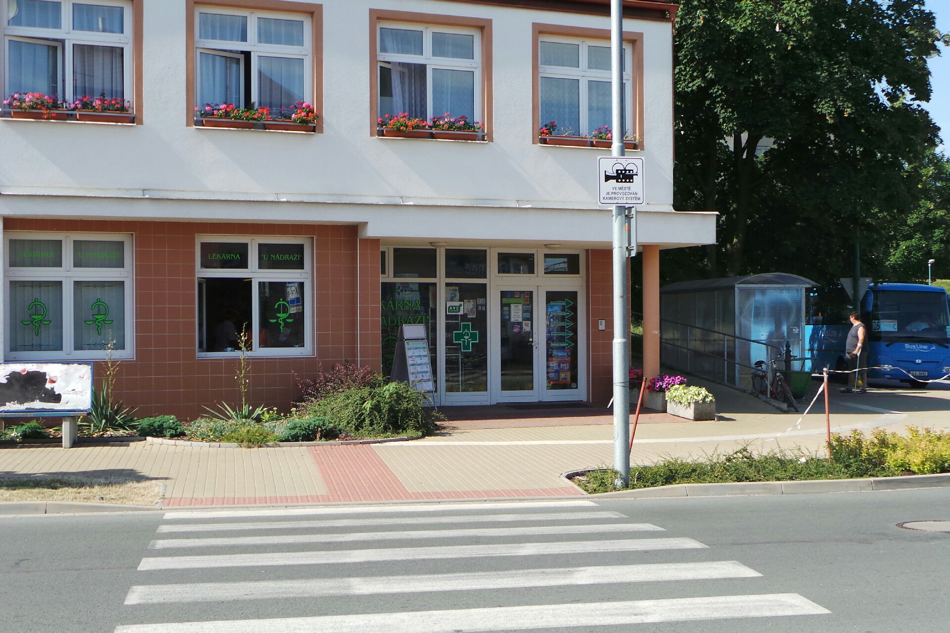 Lékárna U nádraží foto 1