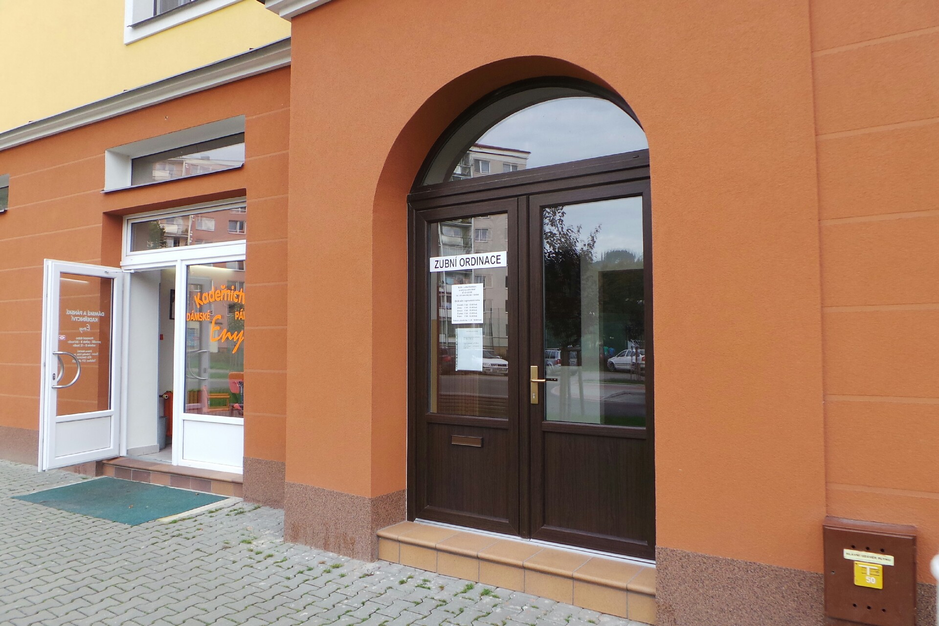 MUDr. Lenka Zlomková