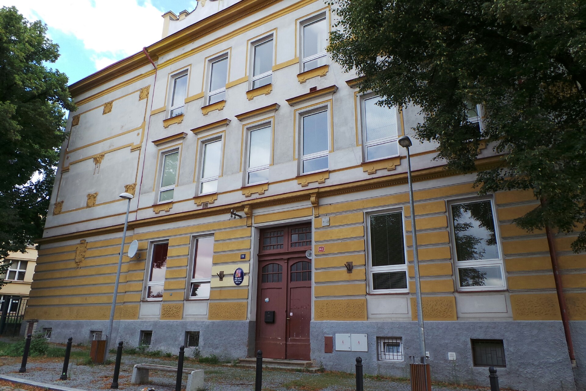 ZUŠ Praha 9, U Prosecké školy