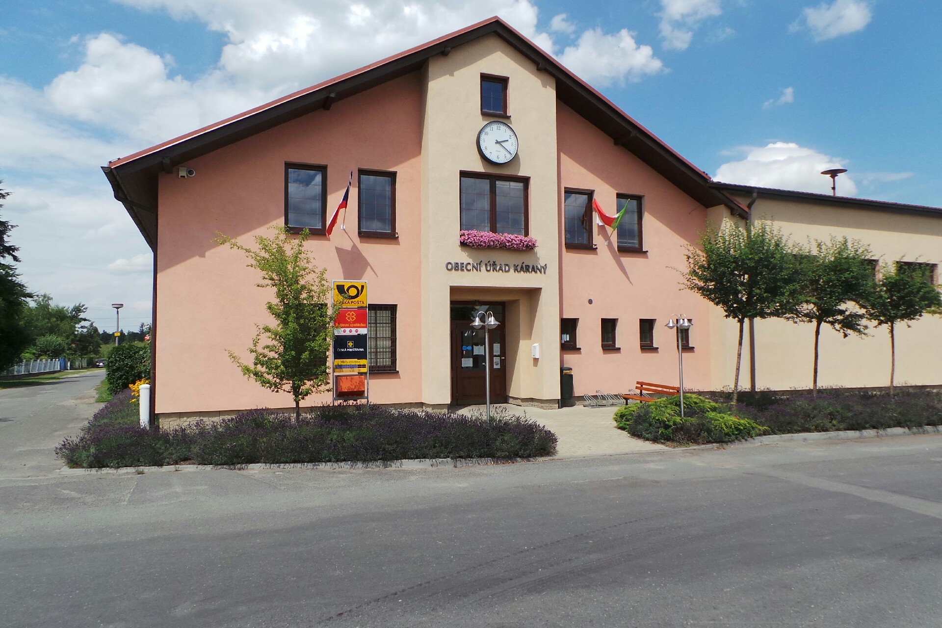 Káraný - obecní úřad