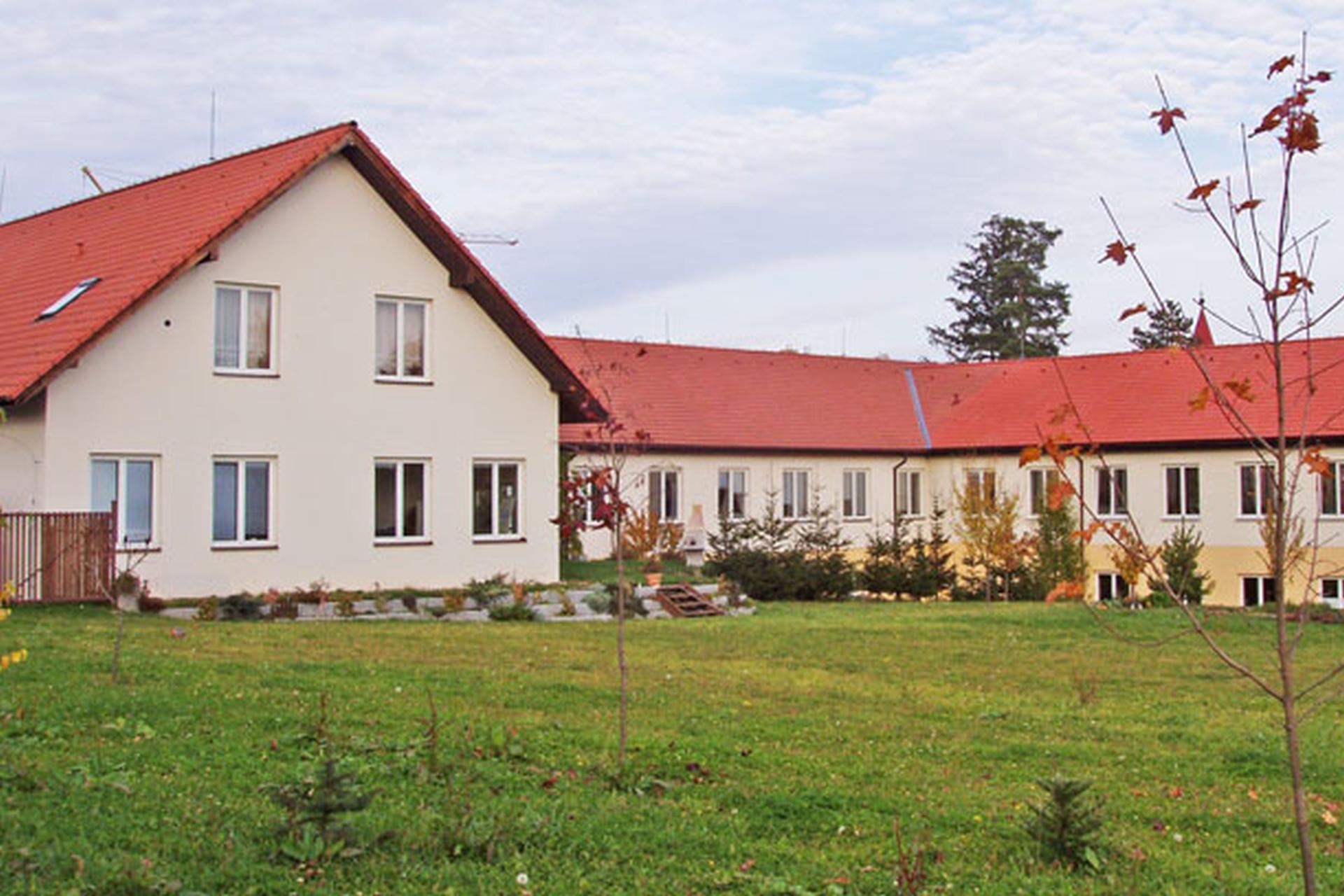 P & V Elektronic, spol. s r.o.