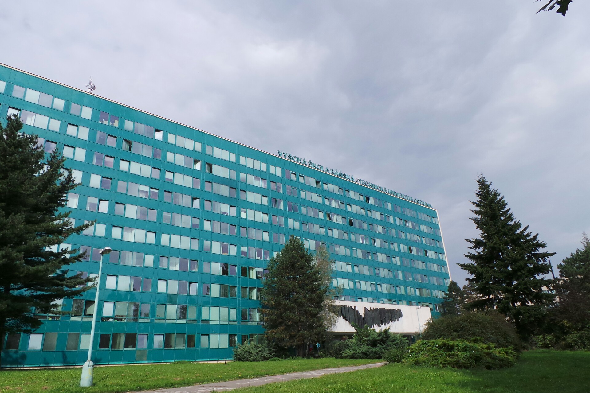 Vysoká škola báňská - Technická univerzita Ostrava - Katedra matematiky a deskriptivní geometrie Fakulty strojní