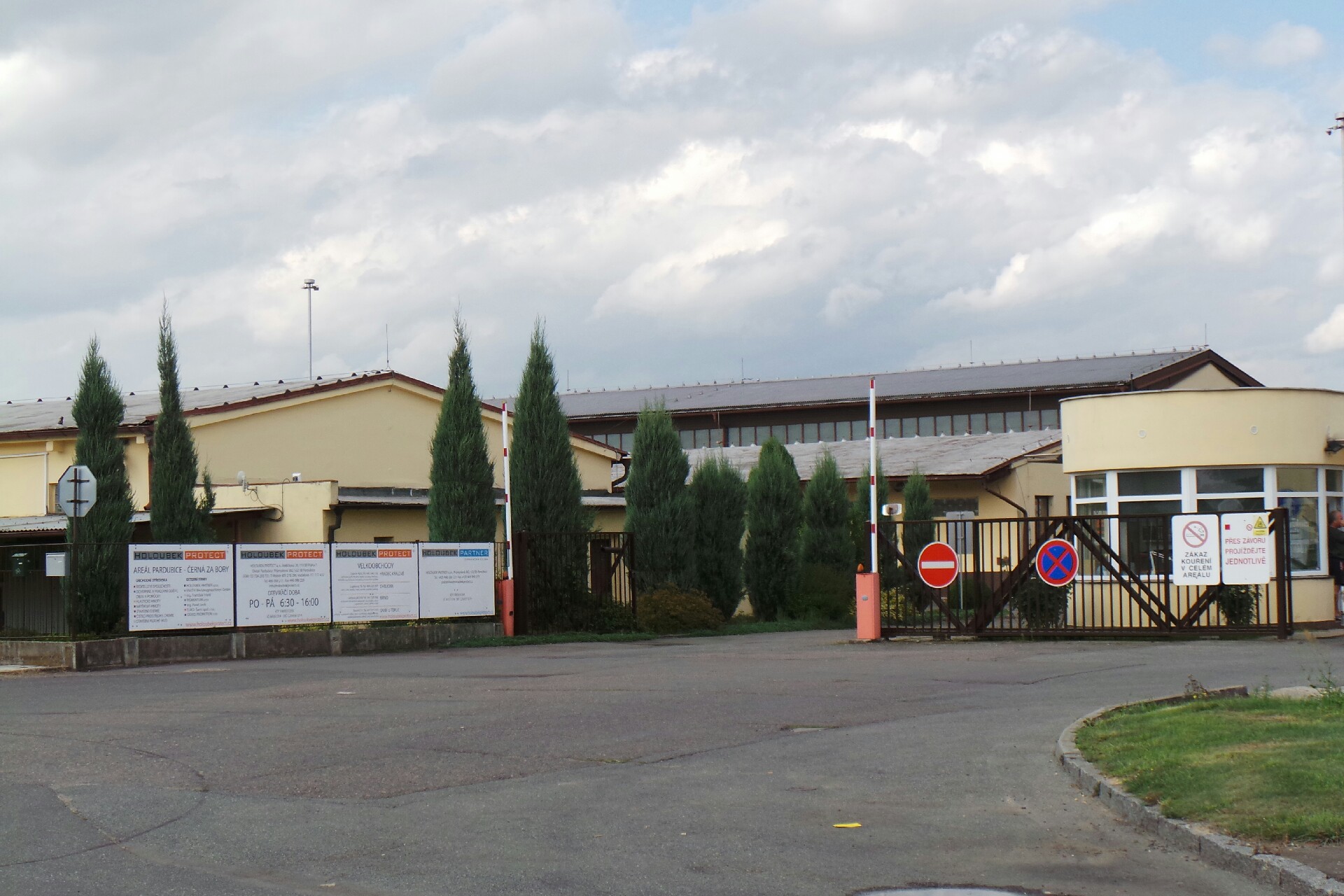 HOLOUBEK PARTNER, s.r.o.