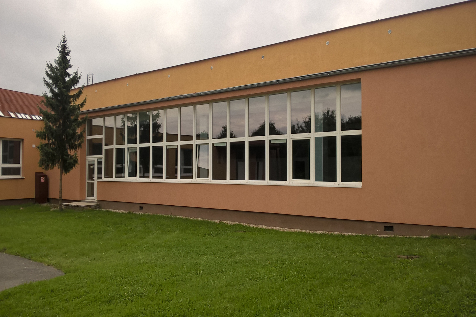 Krytý plavecký bazén - Město Brumov - Bylnice foto 1