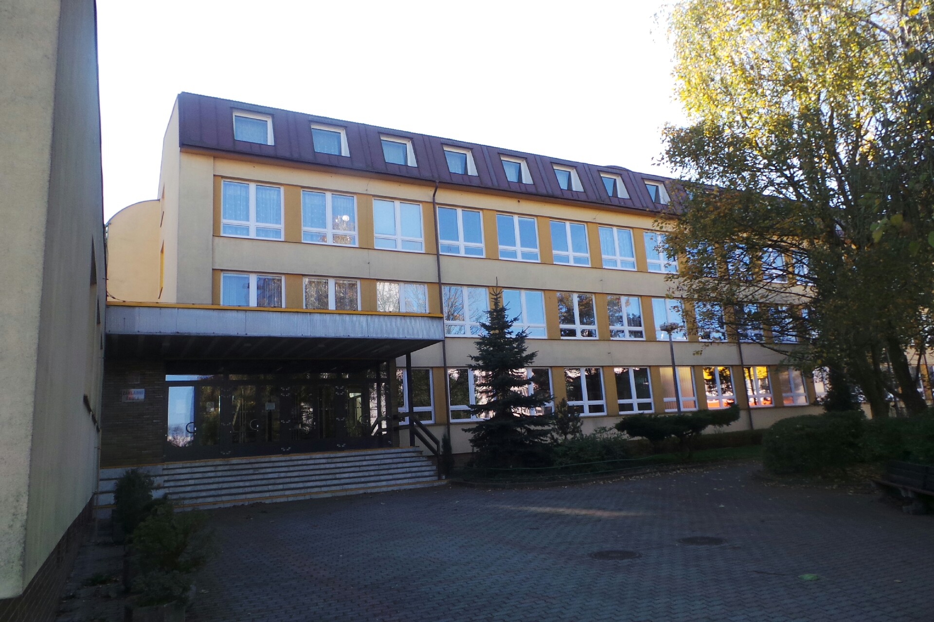 ZŠ Veselí nad Lužnicí, Blatské sídliště