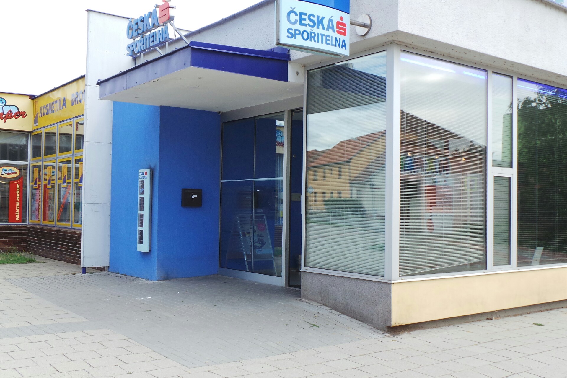 Bankomat České spořitelny foto 2