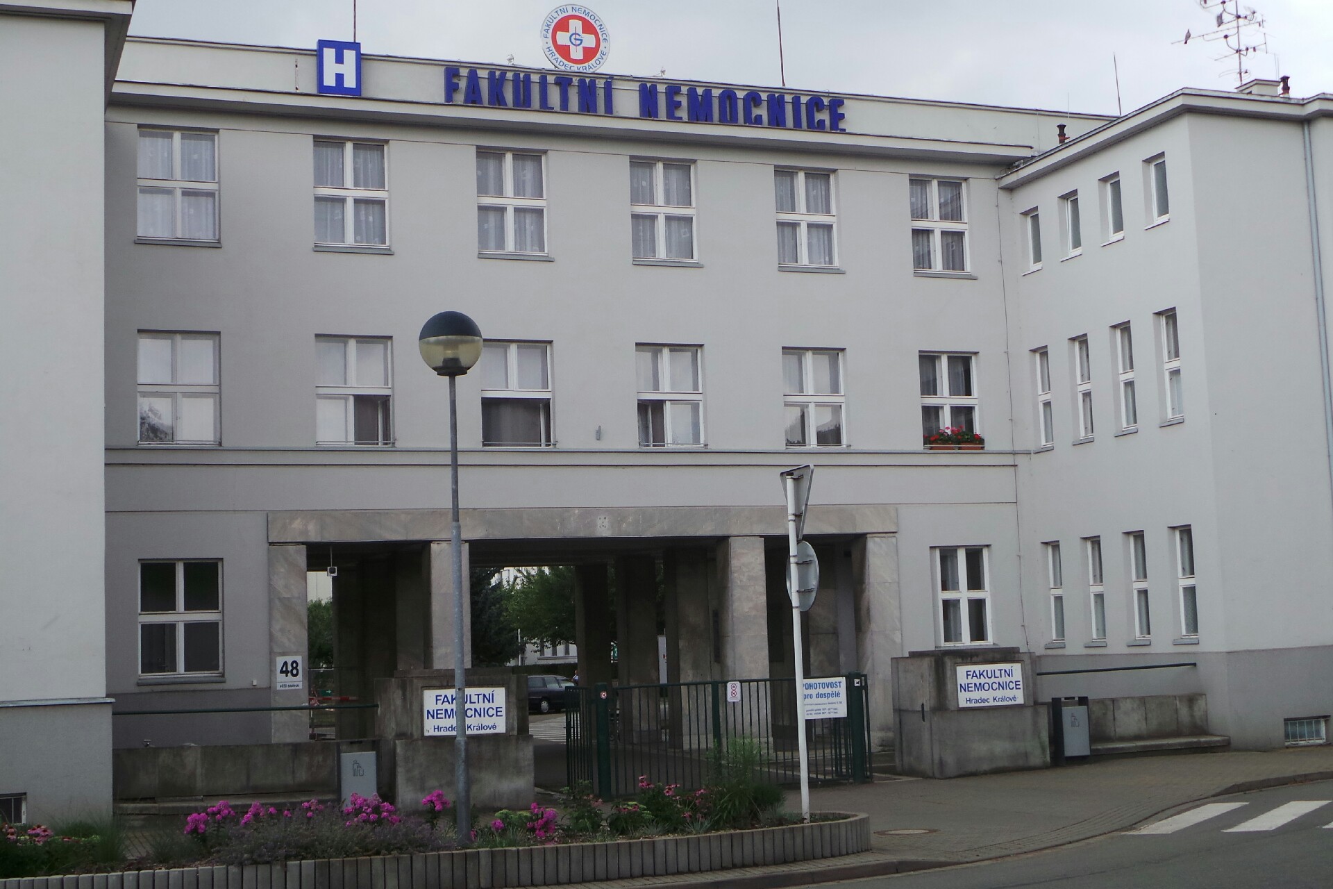 Porodnická a gynekologická klinika - Fakultní nemocnice Hradec Králové