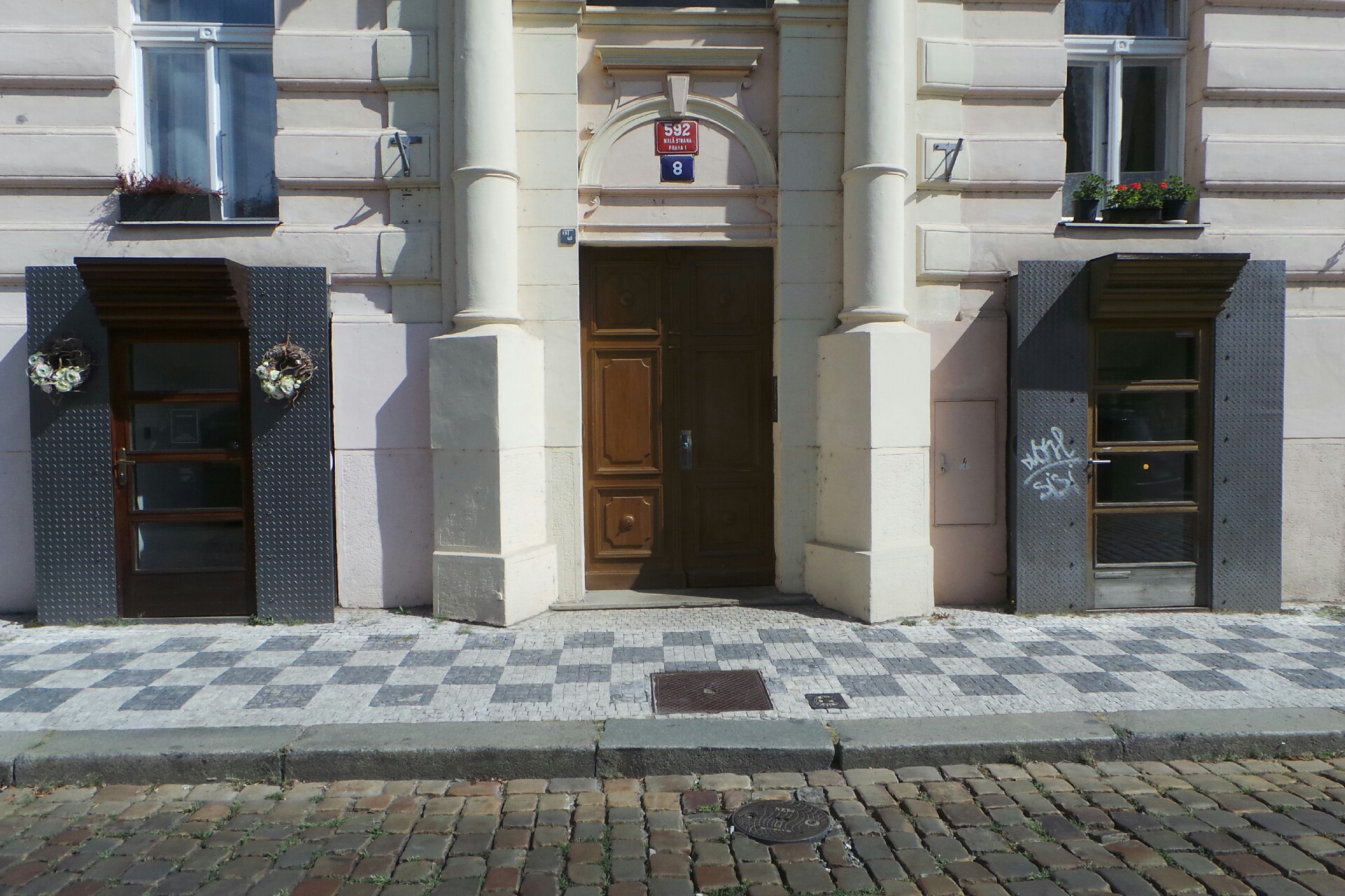 KORDOVSKÁ nebo KORDOVSKÝ, architekti, s.r.o.