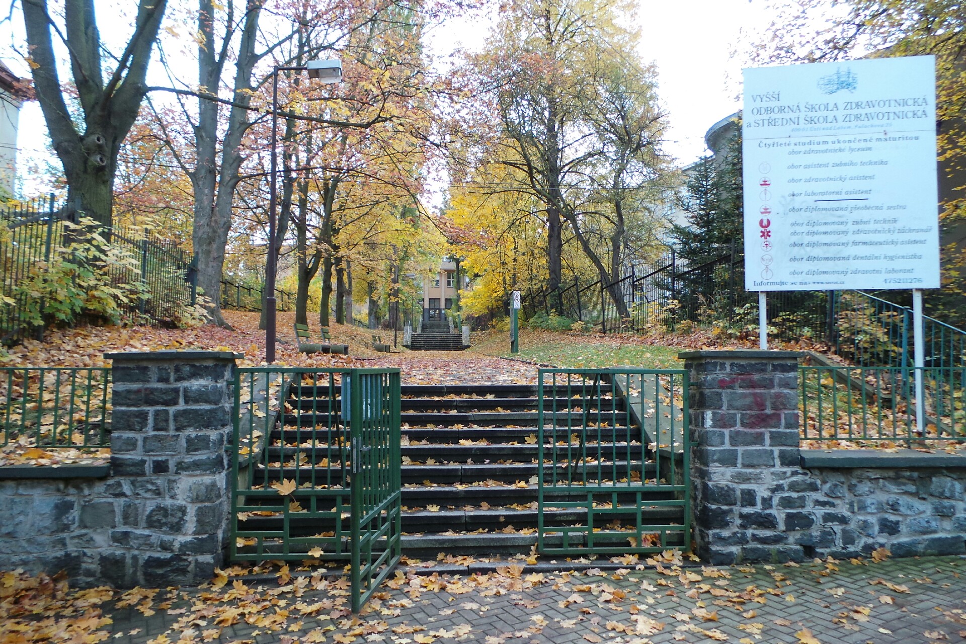 Vyšší odborná škola zdravotnická a Střední škola zdravotnická, Ústí nad Labem, Palachova 35