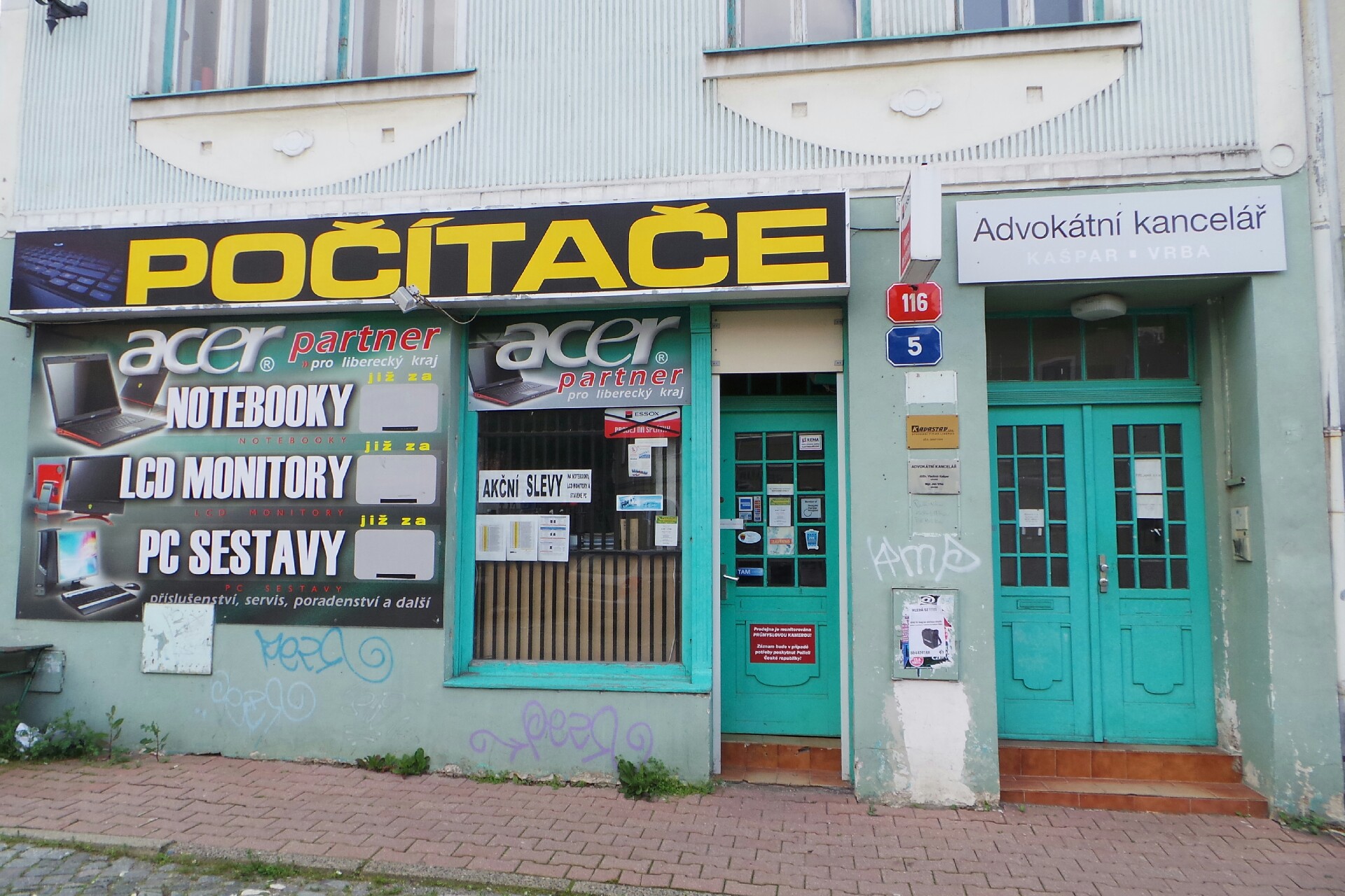 Počítače - Marek Vávra