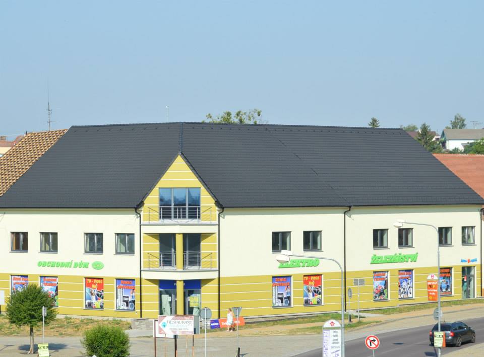 Obchodní dům LuMiS - PLANEO Elektro foto 2