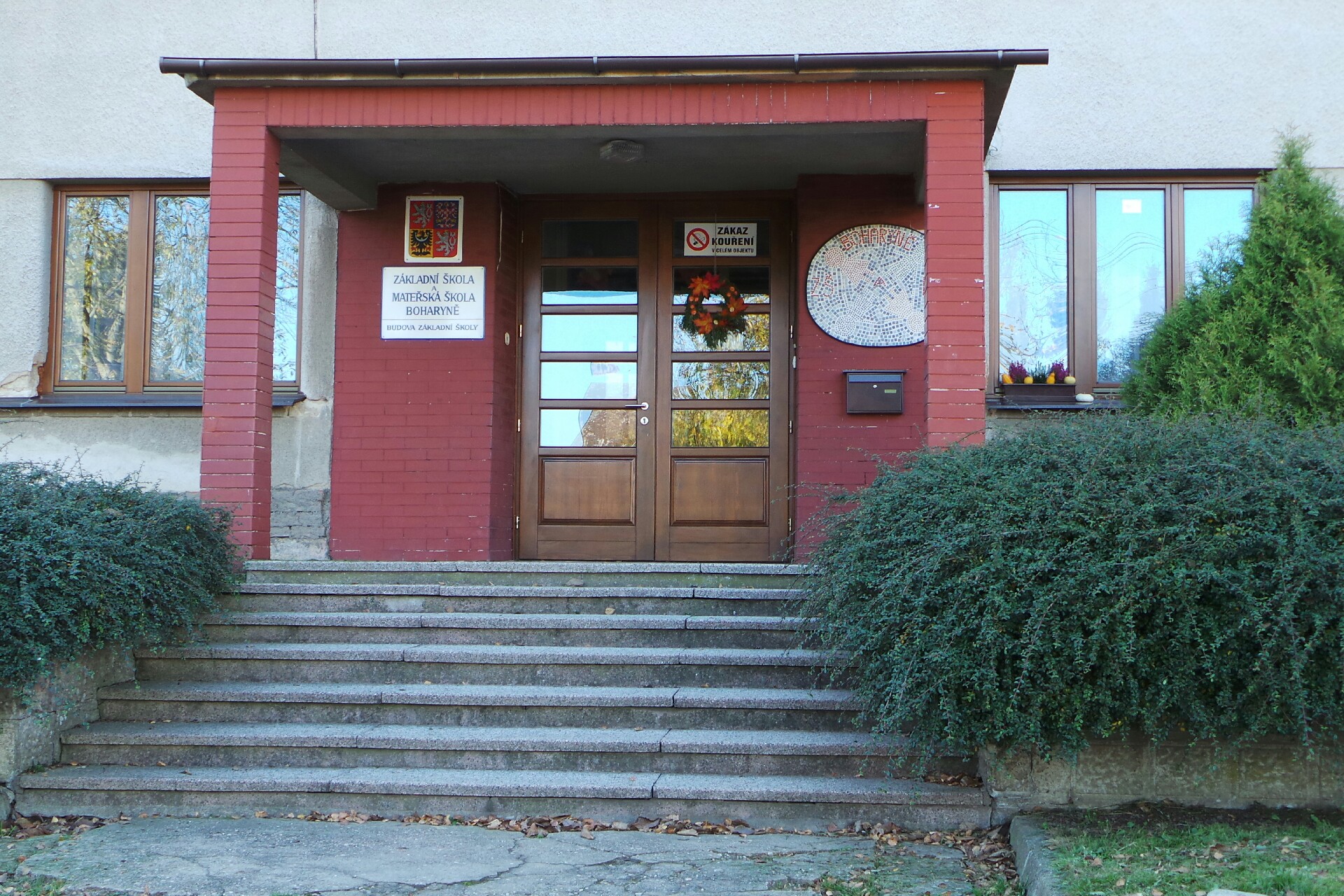 Základní škola a mateřská škola Boharyně