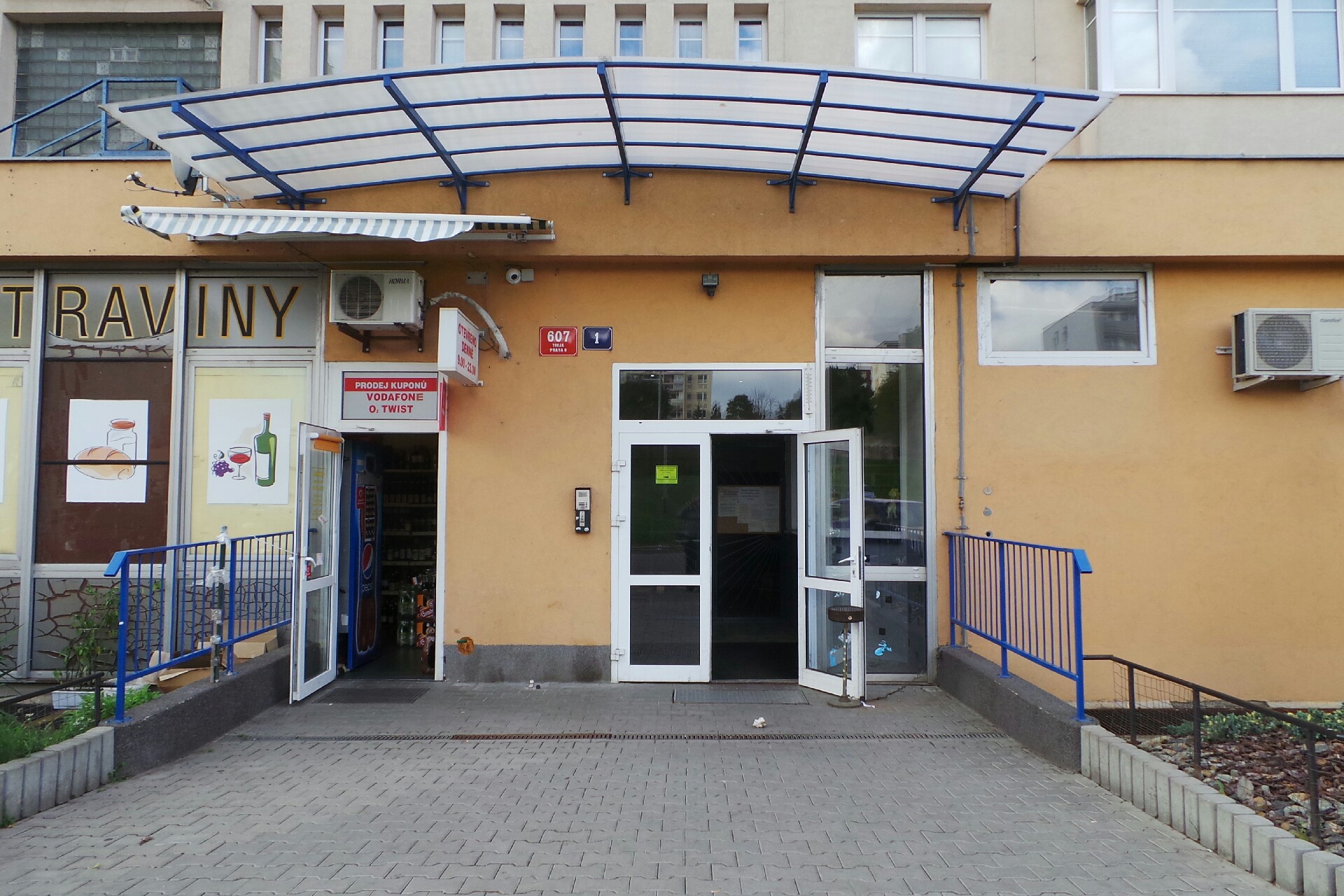 Společenství domu Olštýnská 607, Praha